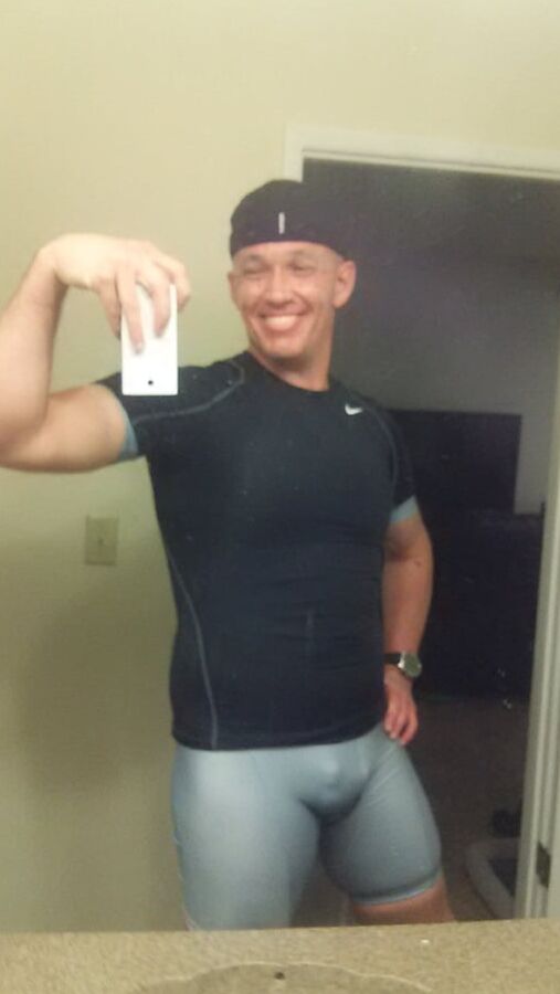 WHAT I WEAR TO MY COED CYCLING GROUP....BULGING SPANDEX!