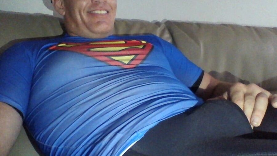 WHAT I WEAR TO MY COED CYCLING GROUP....BULGING SPANDEX!
