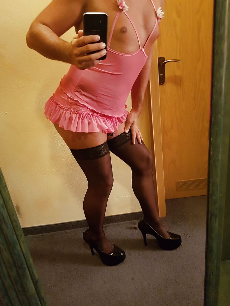 CD Sissy in mini skirt