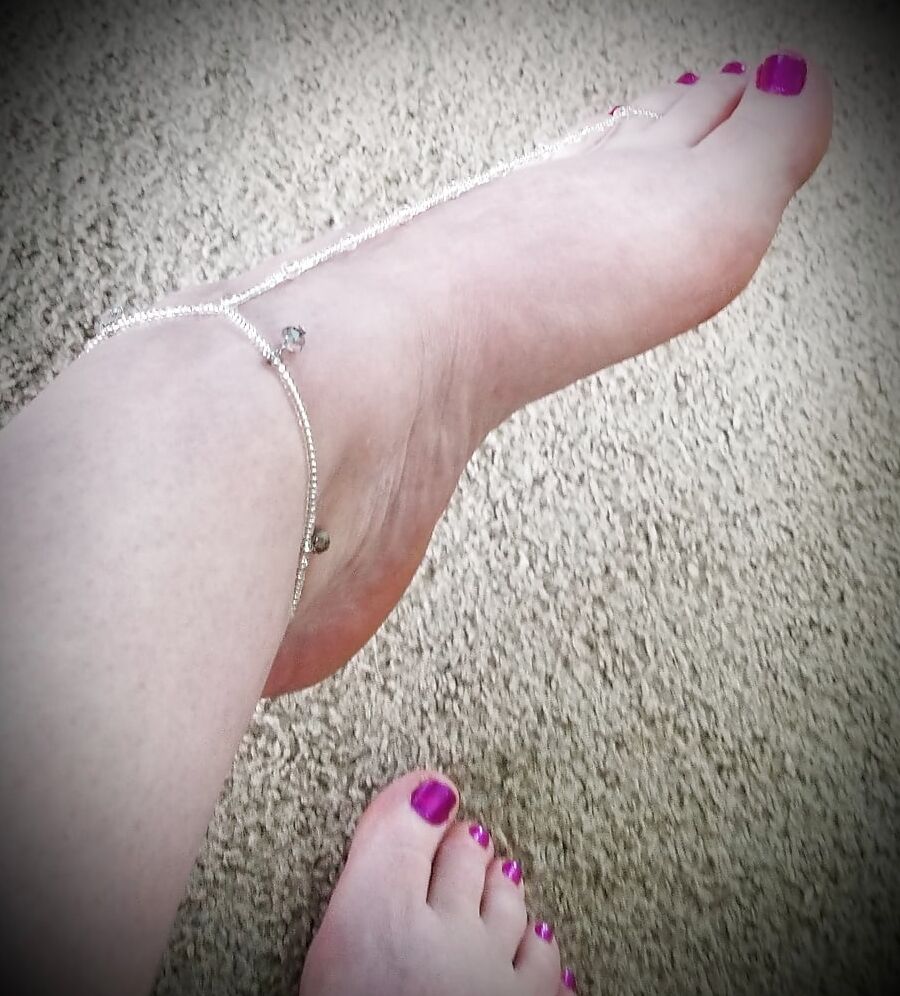 Pretty New Jewelry I made last night feet legs anklet skirt