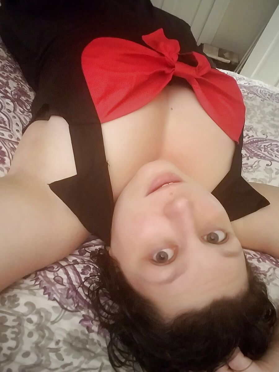 50's Glam Pinup Style Smoking Cigarette Holder Milf Wife
