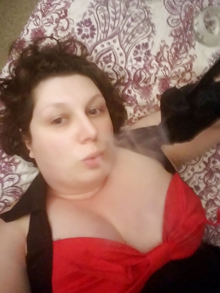 50's Glam Pinup Style Smoking Cigarette Holder Milf Wife