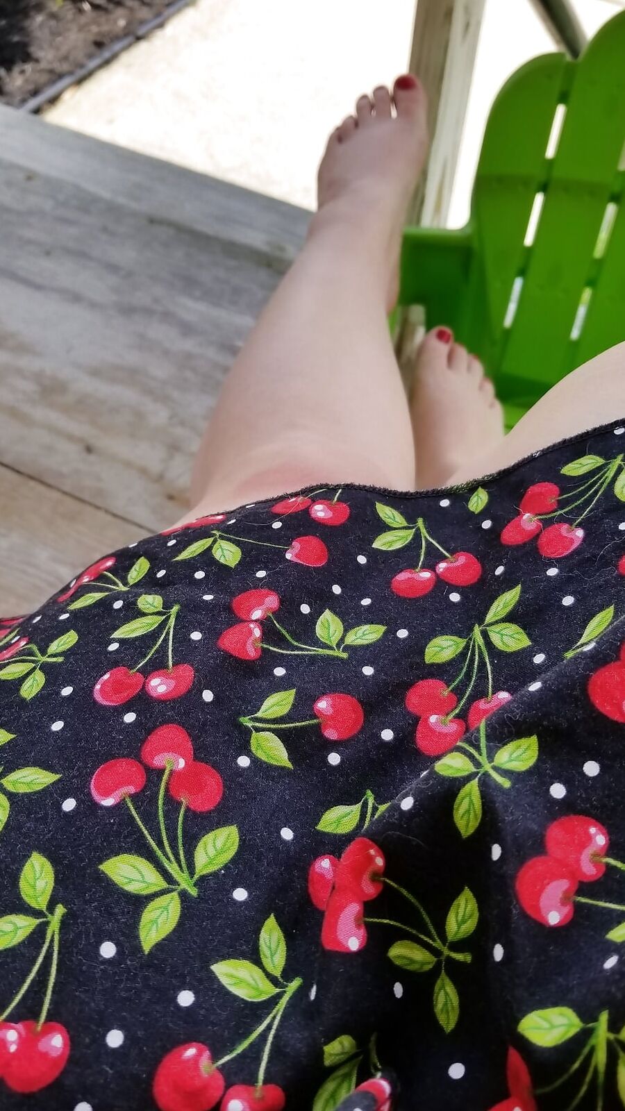 50s pinup dress.... just your average housewife & milf