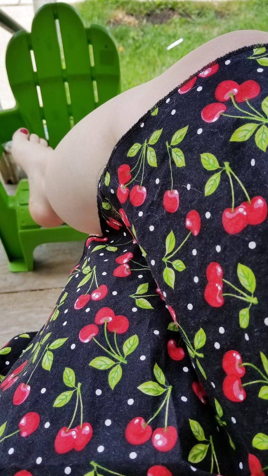 50s pinup dress.... just your average housewife & milf