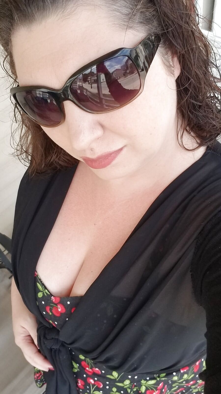 50s pinup dress.... just your average housewife & milf