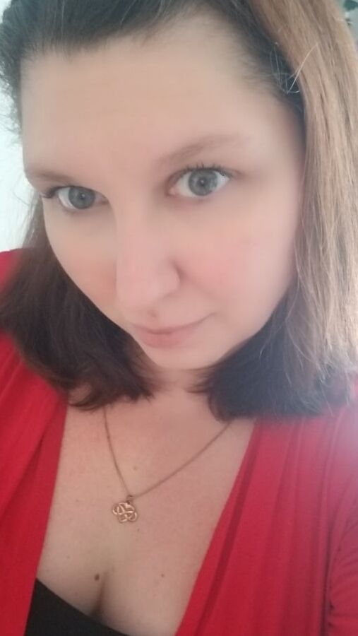 The Dainty Deviant Daily...housewife & dance mom life  milf