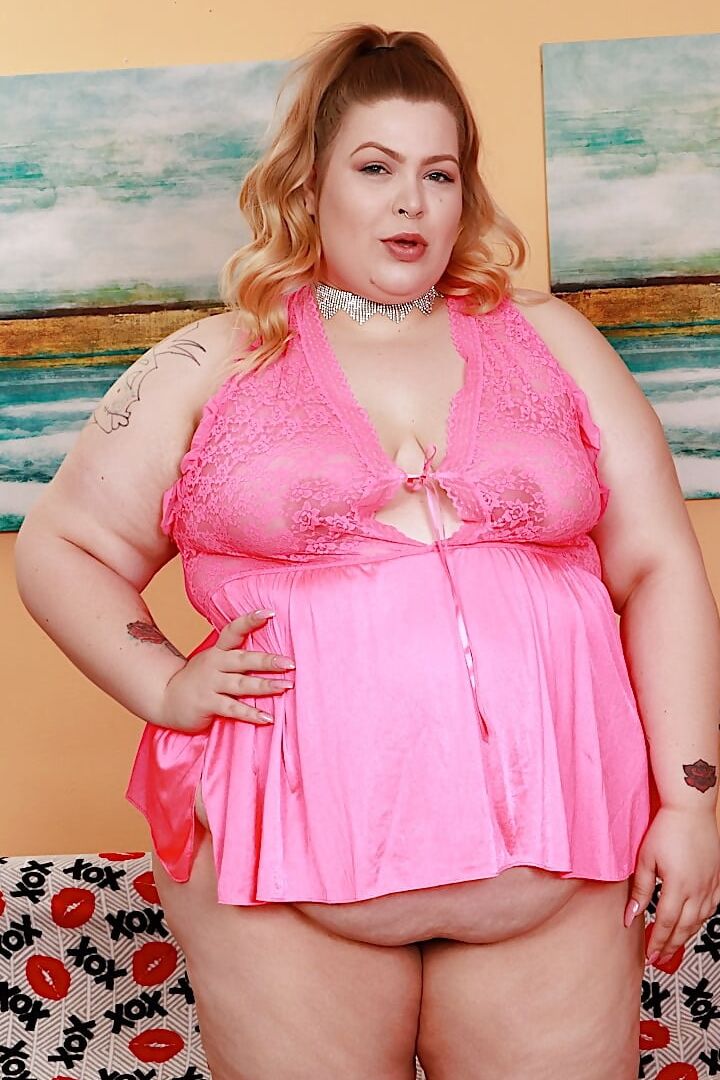 Horny plumper Baby Doll BBW gets fucked hard