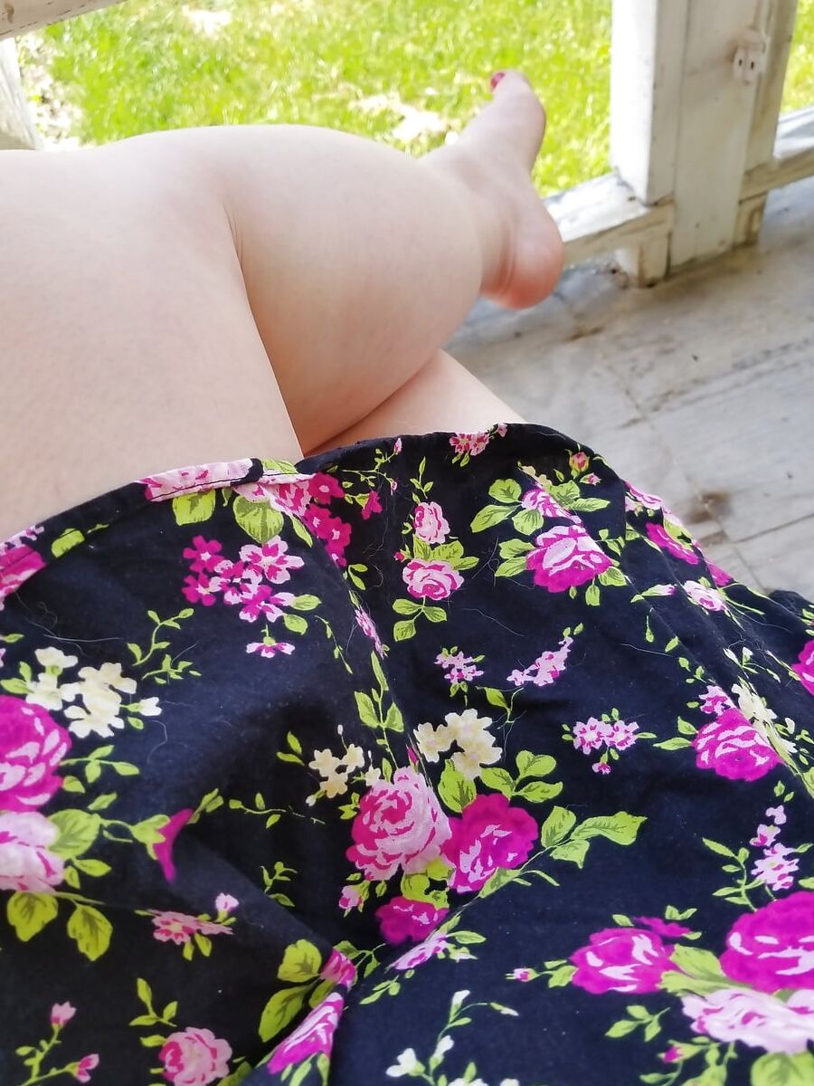 From Coffee in My pjs to Priming for Dinner & Fun in the Sun