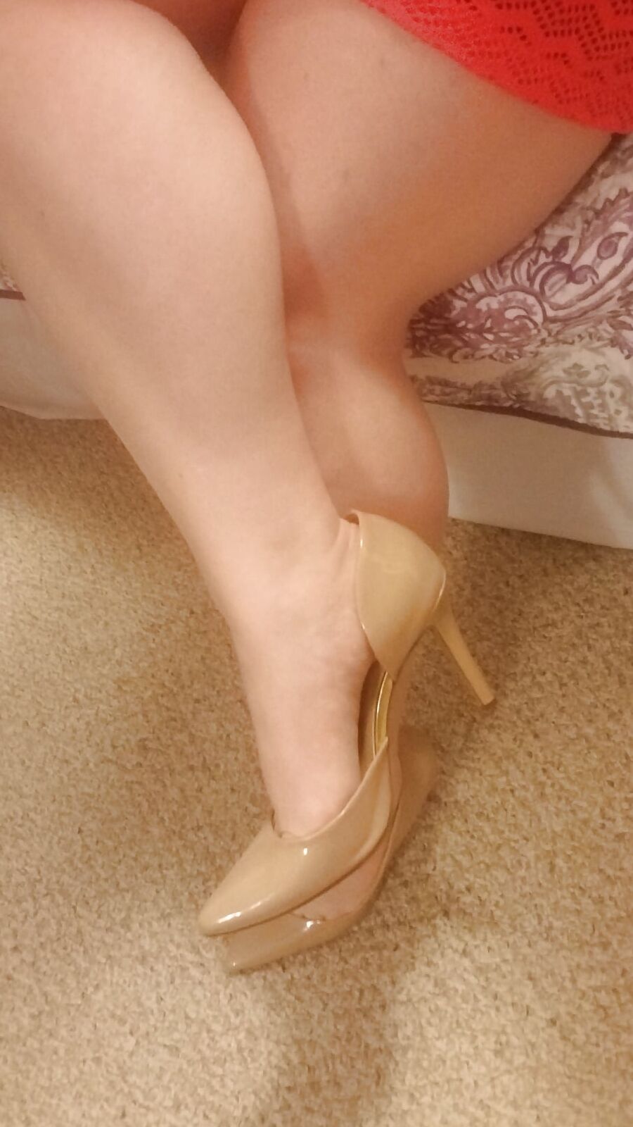 Sweet little secretary off to the office for the day....