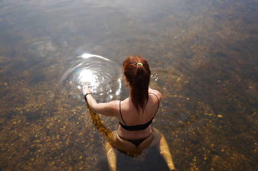 Play with Sun in Derzha-river