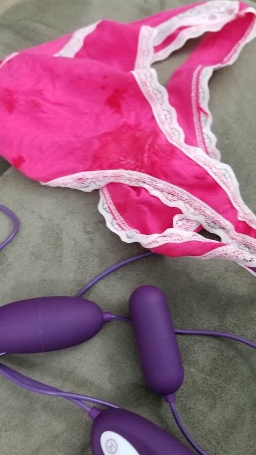 A little fun & play while the boys are away...milf housewife