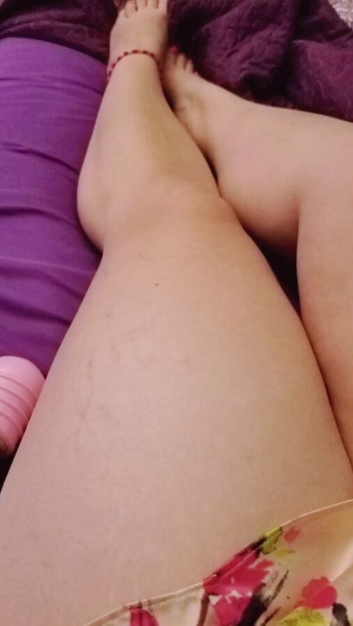 A little fun & play while the boys are away...milf housewife