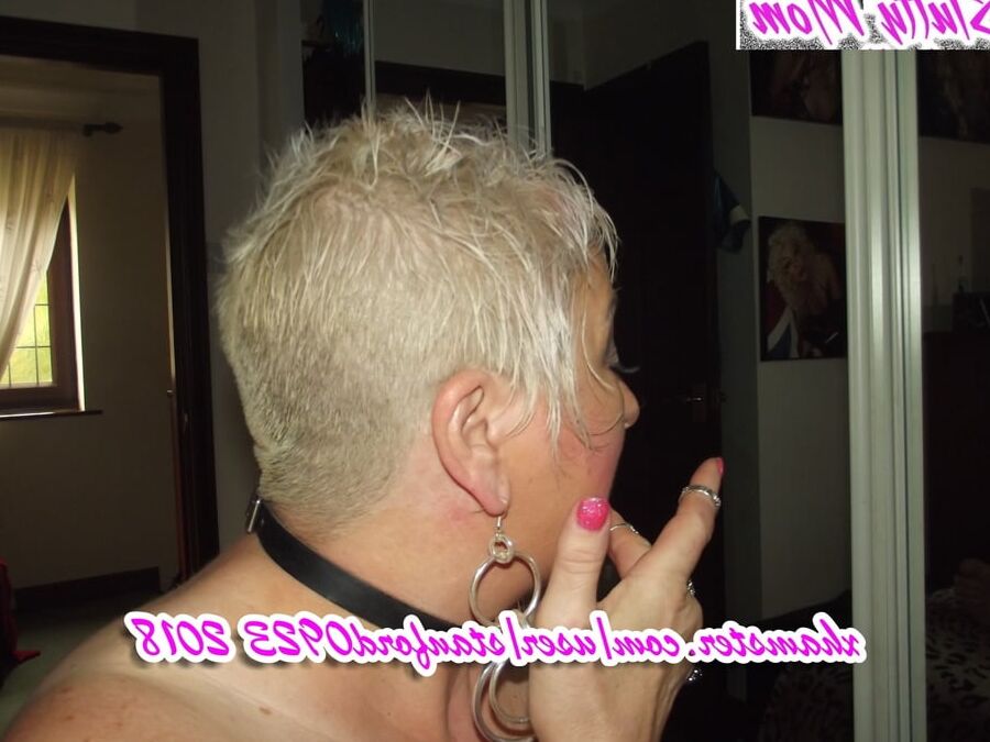 SLUTTY MOM
