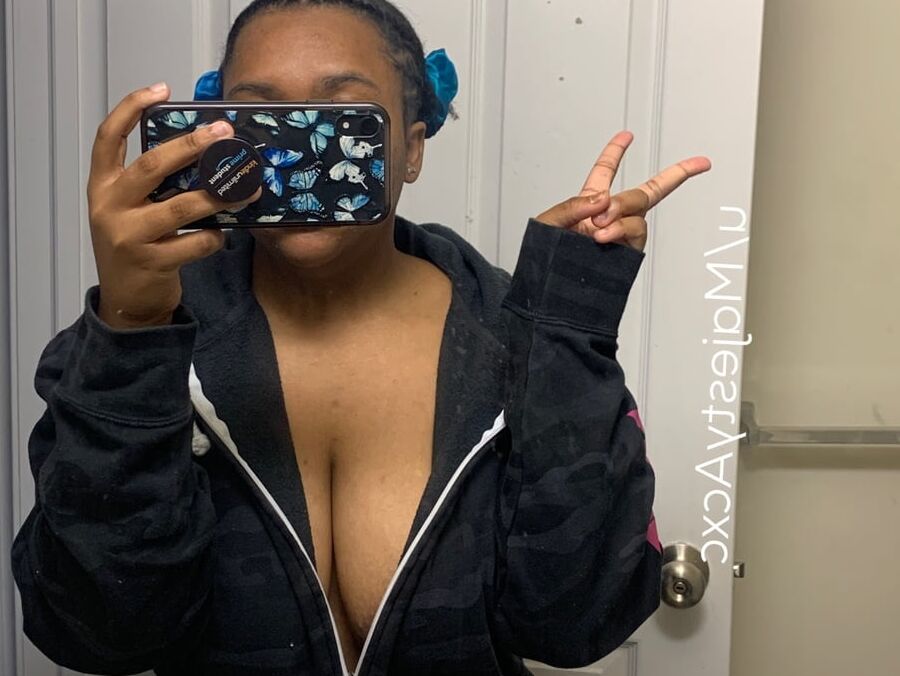 Come on my face please