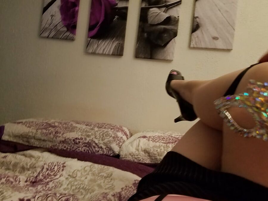 Dainty Pink Corset skirt and heels & favorite crystal mask