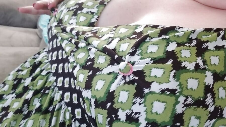 Nipple bands and tit spanking till I cum (video uploading)
