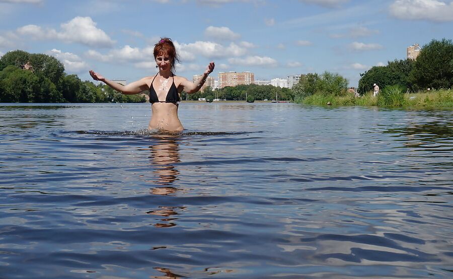 Swimmind in Moscow's pond