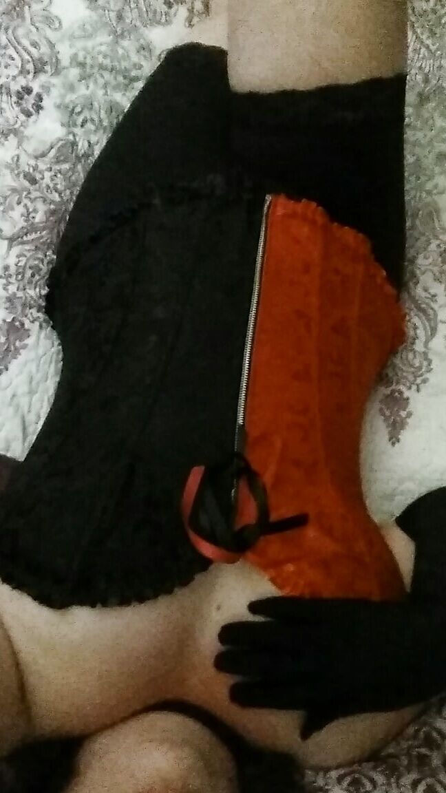 Corsets and other fun of a busty little housewife...