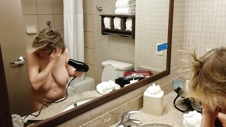 100% natural porn star body at age 63