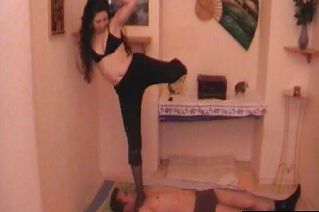 Head and Throat Trampling