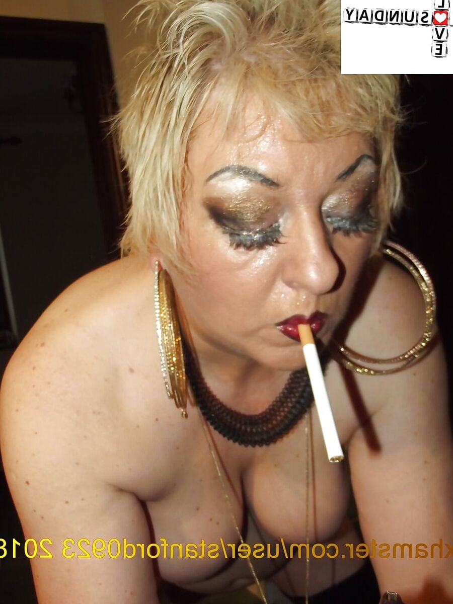 SUNDAY SLUT