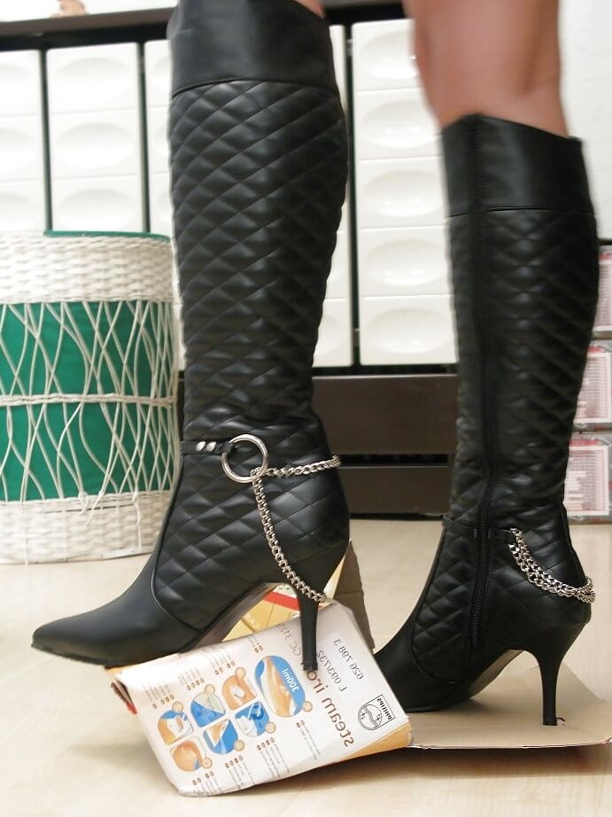 Boot Object Crushing