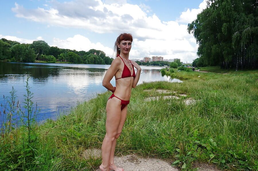 Red bikini no 2