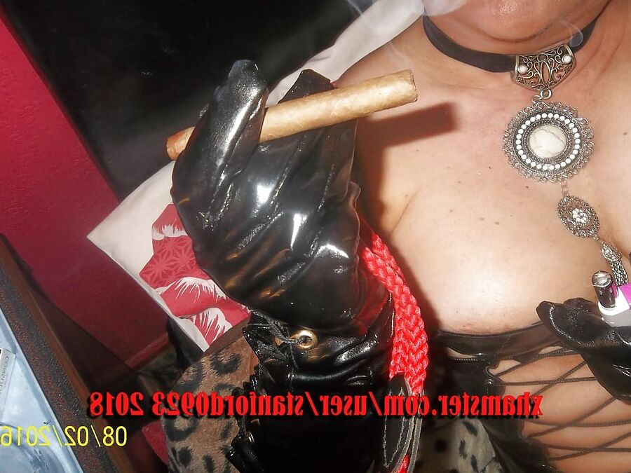 SLUT MONDAY SMOKING ONLY