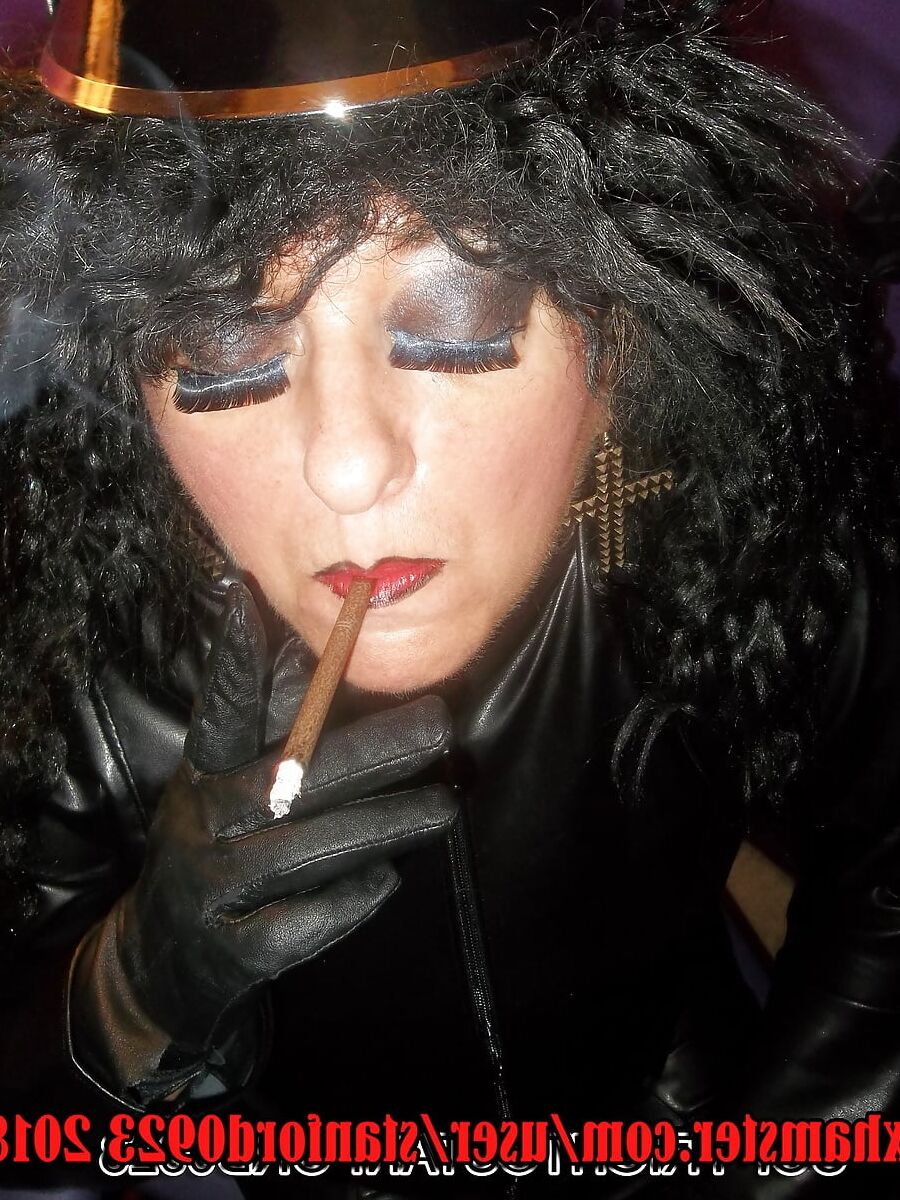 SLUT MISTRESS RETURNS