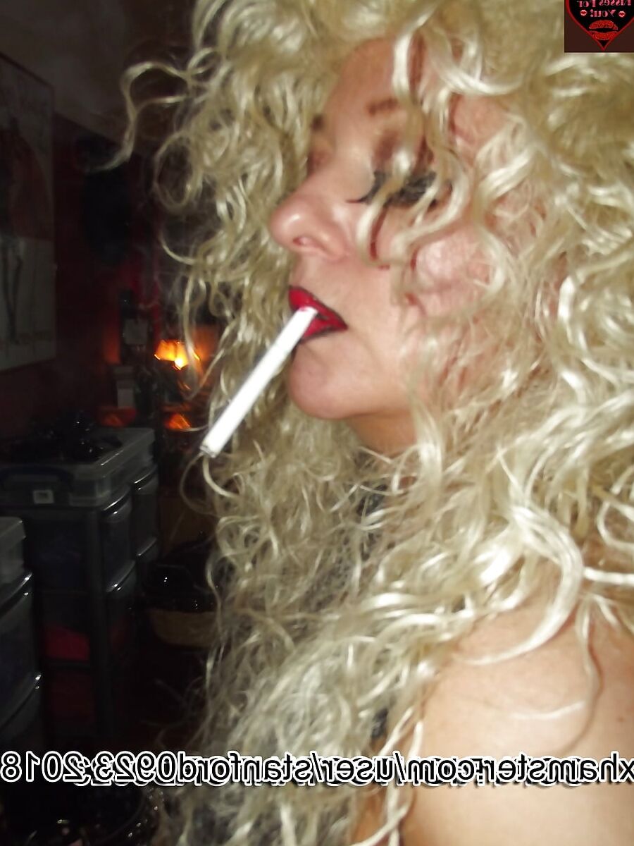 SLUT BLONDE SMOKING