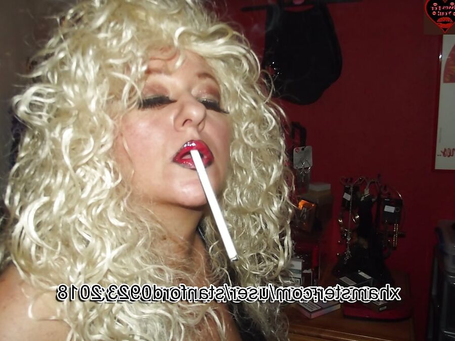 SLUT BLONDE SMOKING