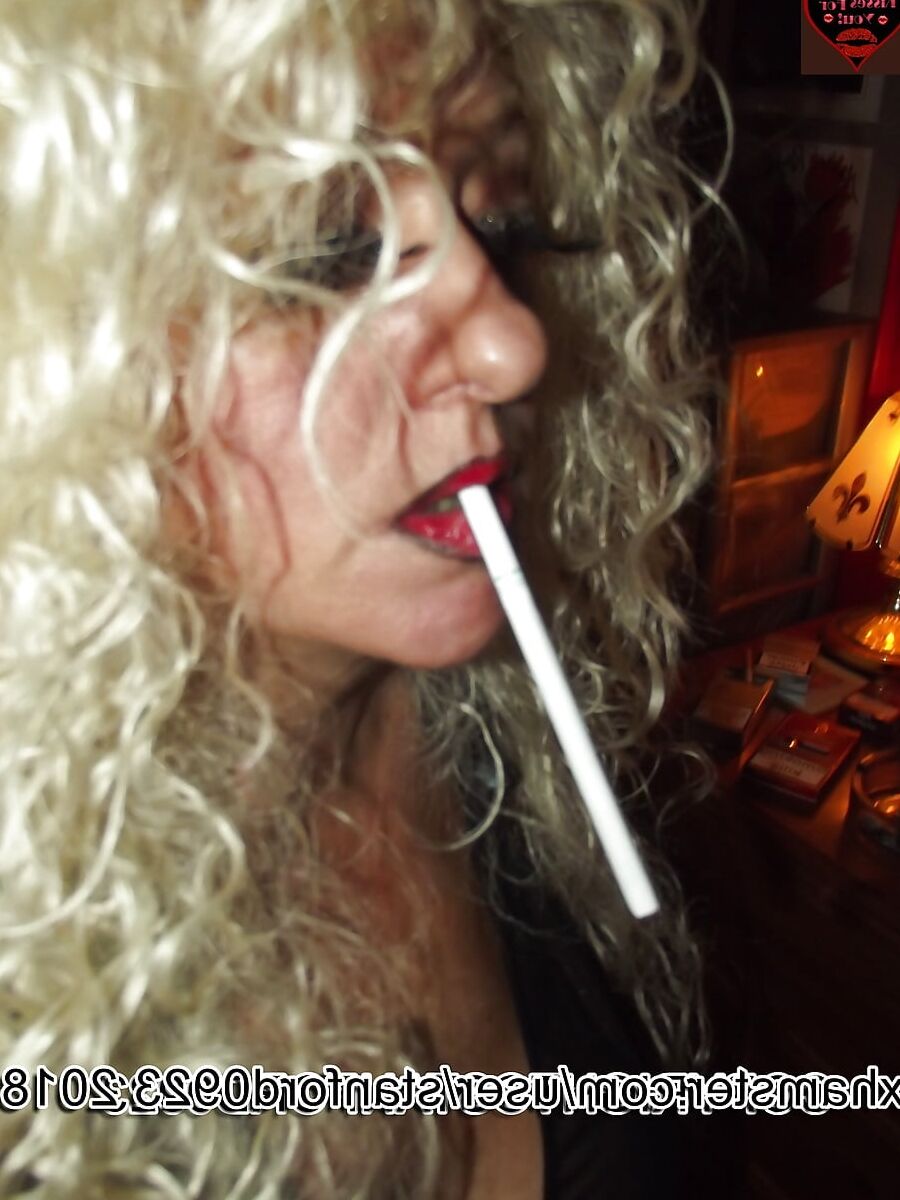 SLUT BLONDE SMOKING