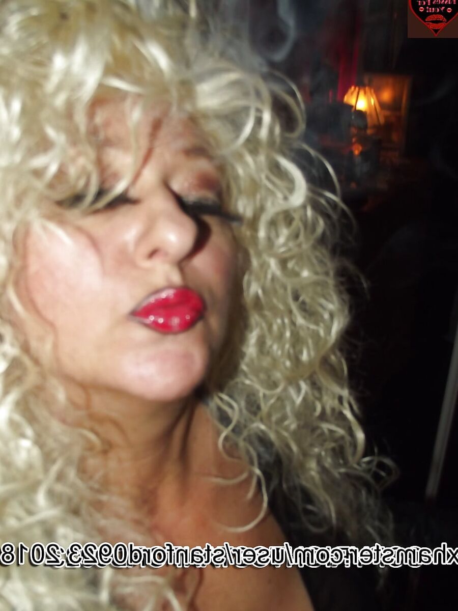 SLUT BLONDE SMOKING