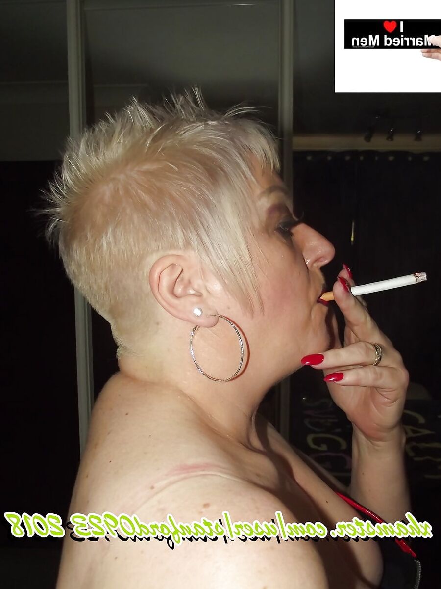 SLUT WHO LOVES MARRIED MEN