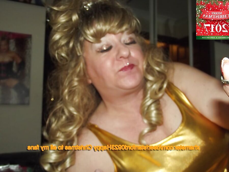 XMAS GOLD SLUT