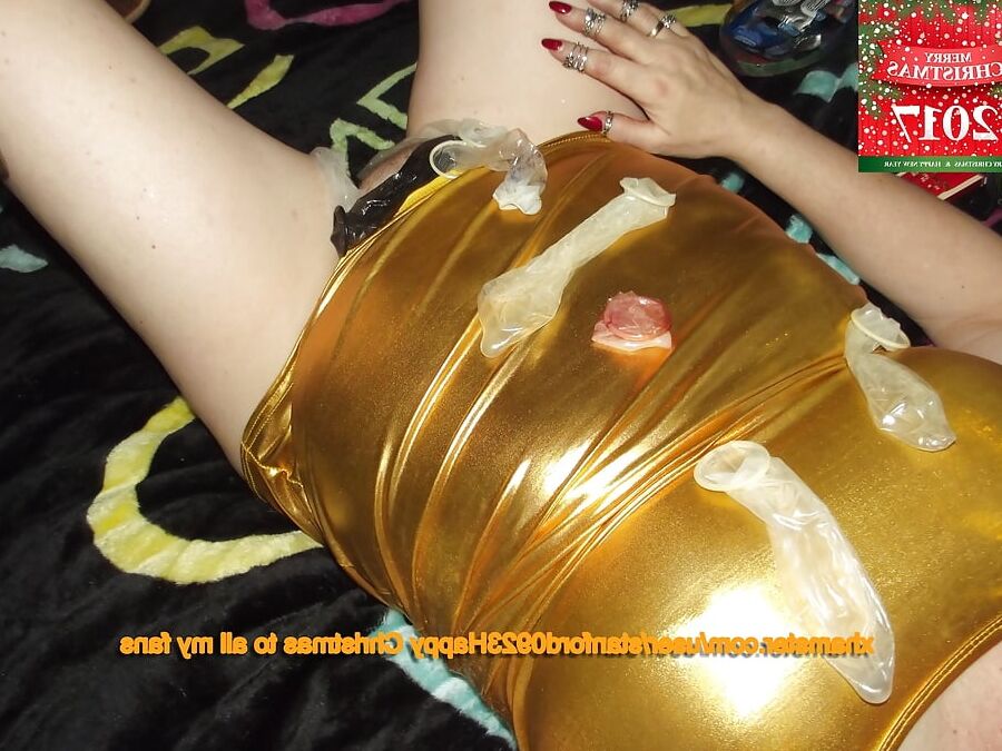 XMAS GOLD SLUT