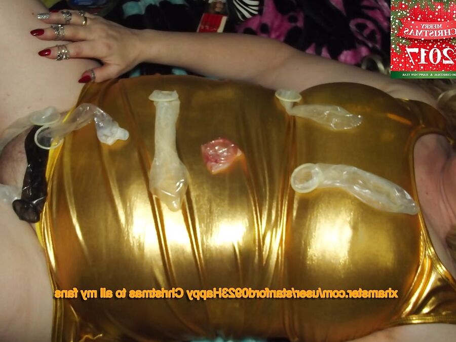 XMAS GOLD SLUT