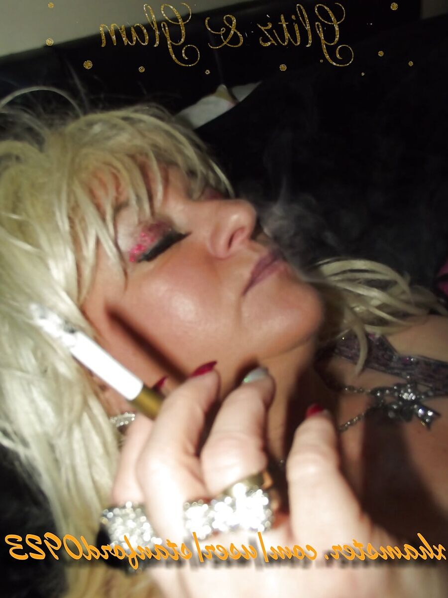 GLITZ & GLAM SLUT