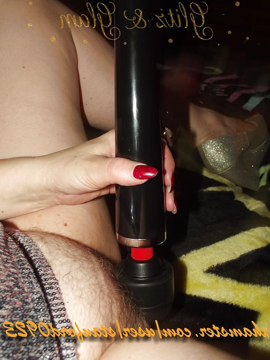 GLITZ & GLAM SLUT