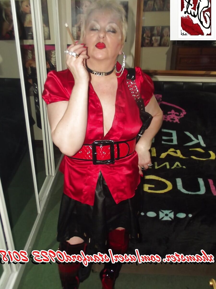 COUNCIL ESTATE SLUT