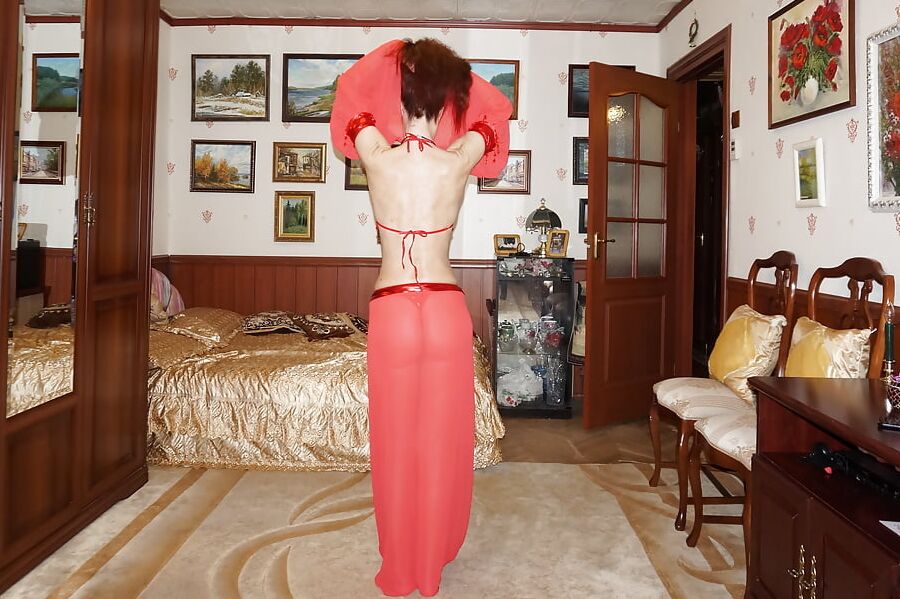 Red petticoat 2