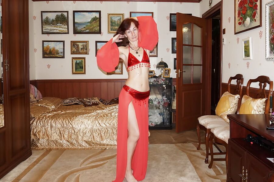 Red petticoat 2