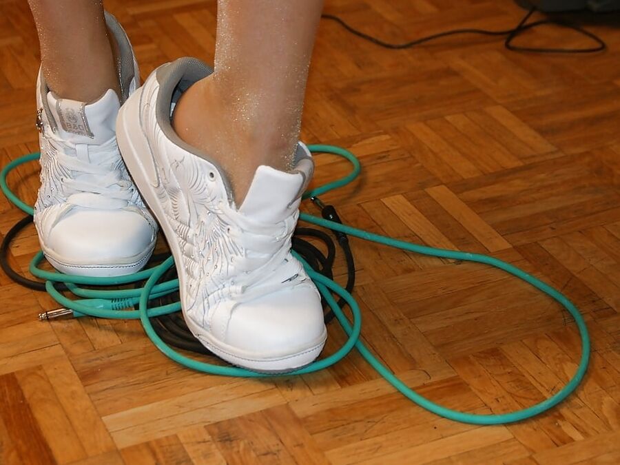 Sneaker Crushing