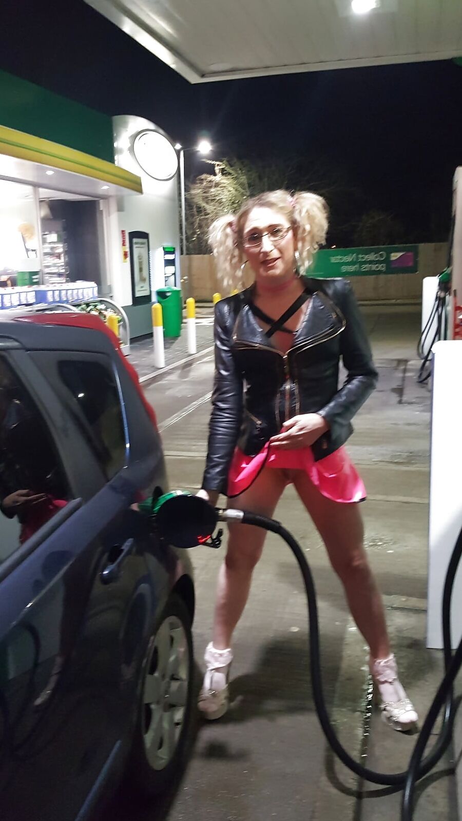 Sheworld Latex Bdsm Bondage Essex Girl Lisa