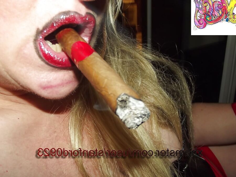 SLUT MARY