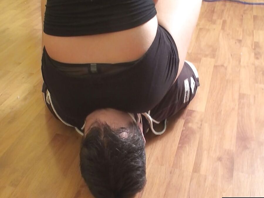 Hot Pants Sitting