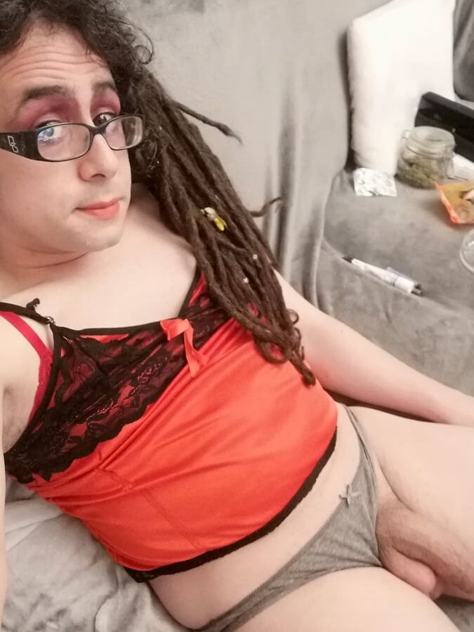 Sissy crossdressing me