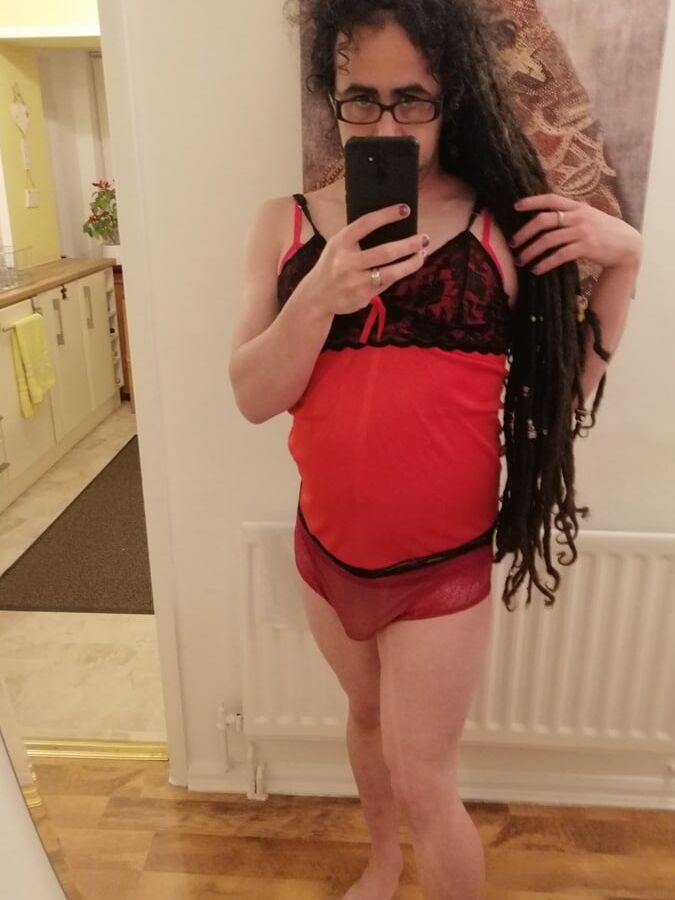 Sissy crossdressing me