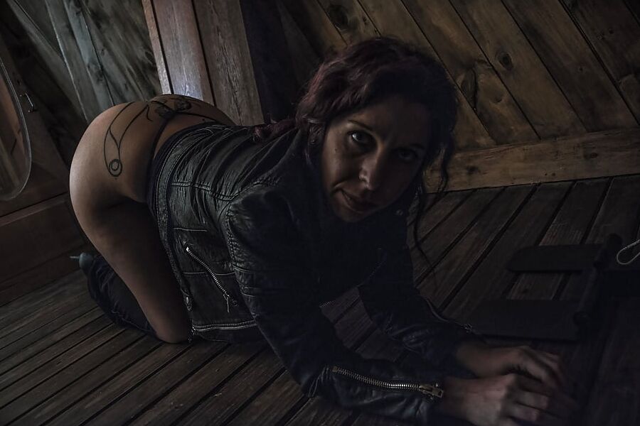 GRUNGE DANA