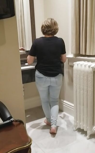 62 yr old MarieRocks rocks jeans